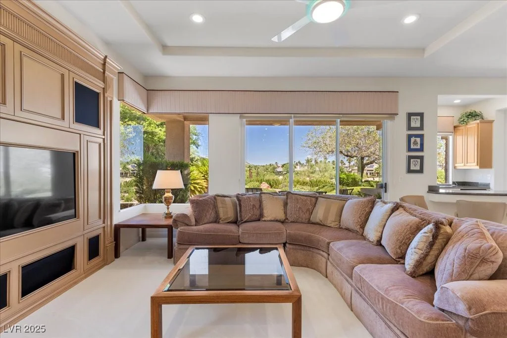 3048 Red Arrow, Las Vegas, NV 89135
