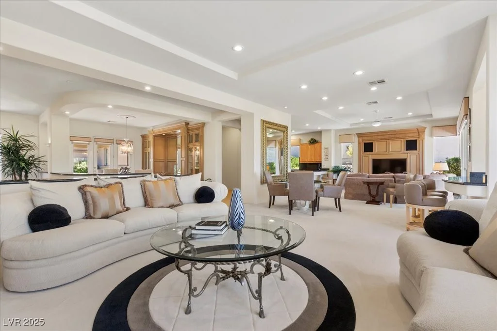 3048 Red Arrow, Las Vegas, NV 89135