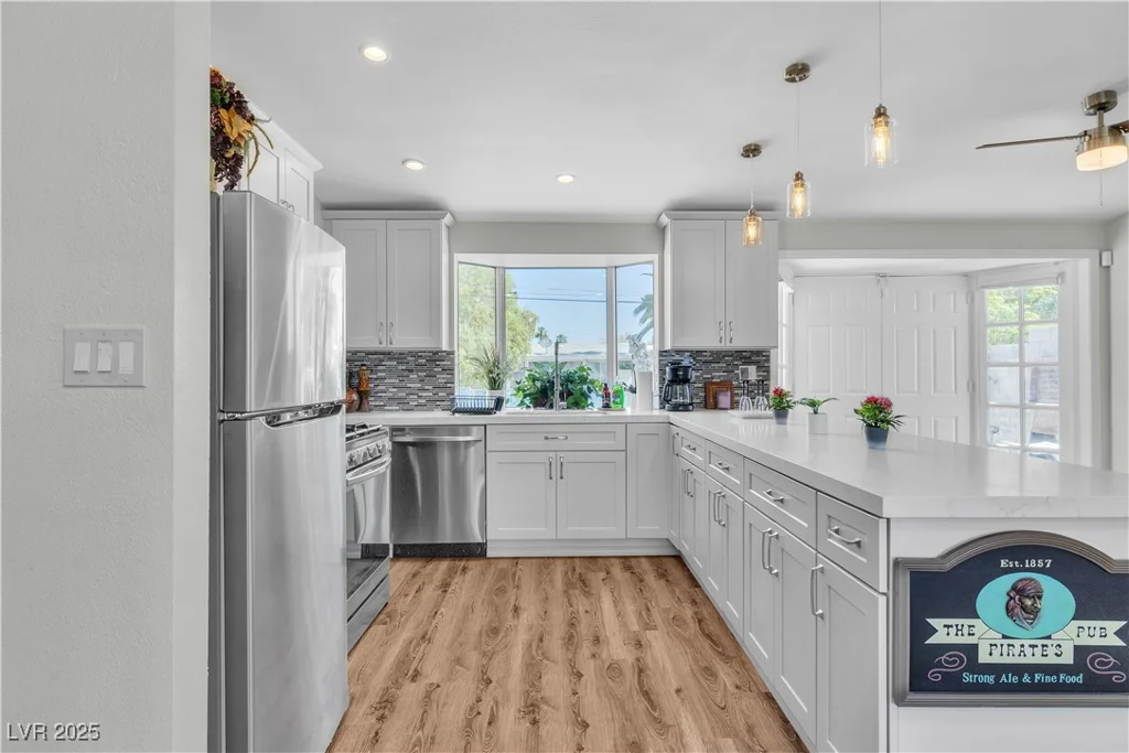 4654 Gabriel, Las Vegas, NV 89121