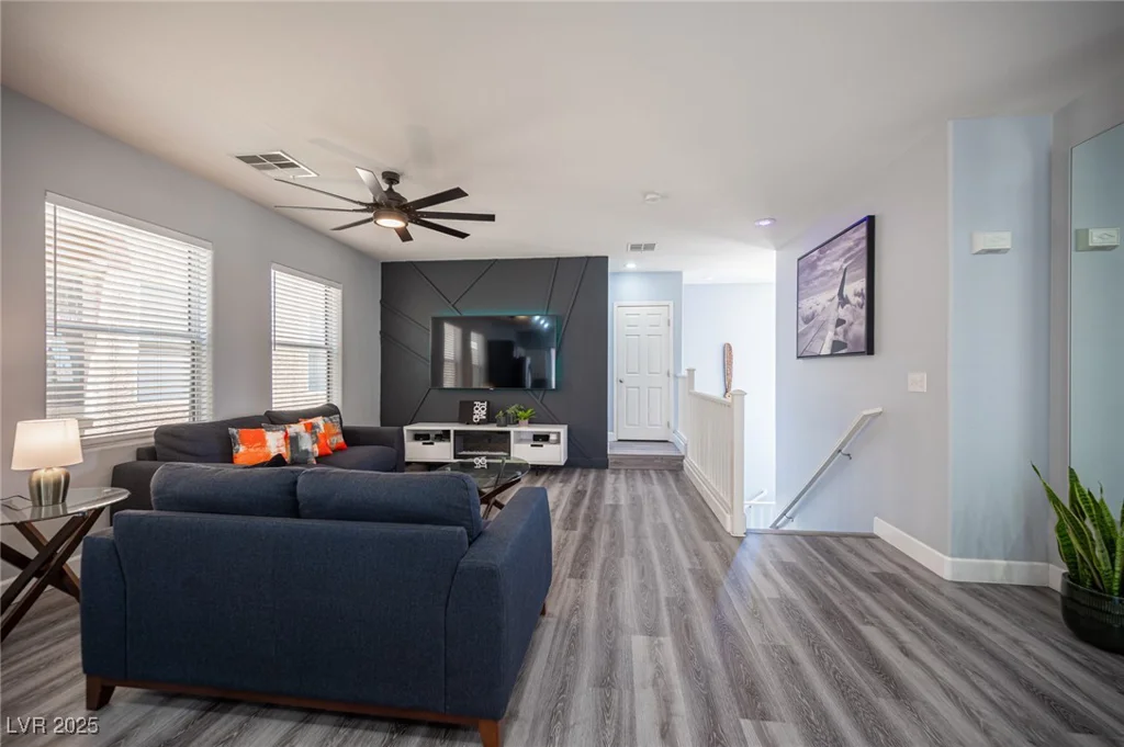 10628 Calf Creek, Las Vegas, NV 89129