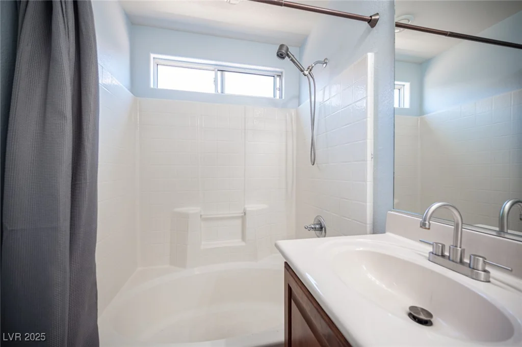 10628 Calf Creek, Las Vegas, NV 89129