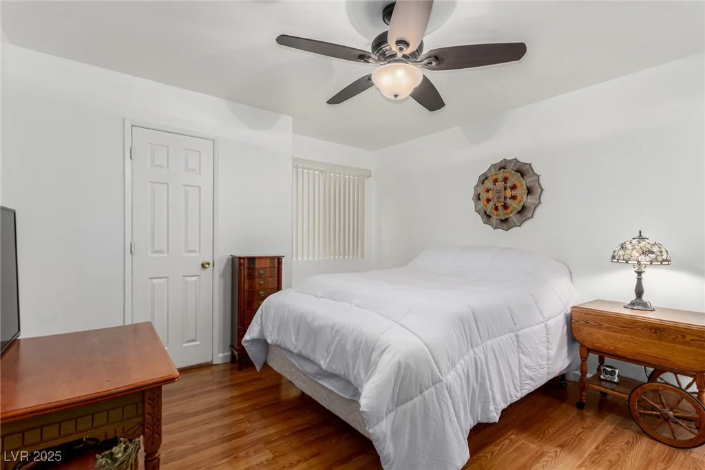 2725 Nellis, Las Vegas, NV 89121