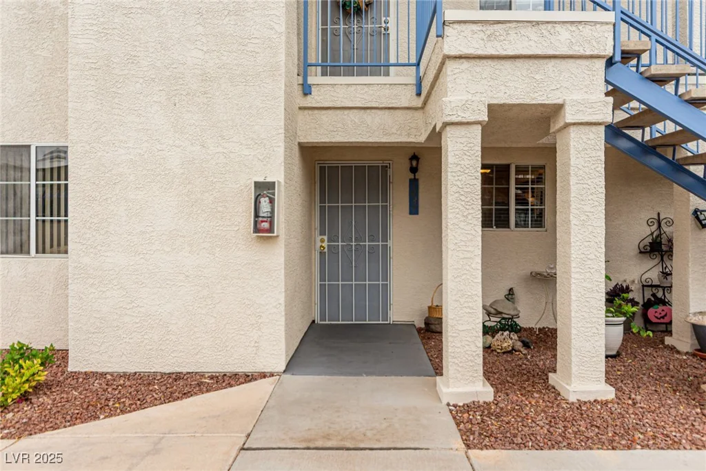 2725 Nellis, Las Vegas, NV 89121
