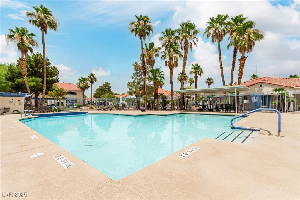 2725 Nellis, Las Vegas, NV 89121