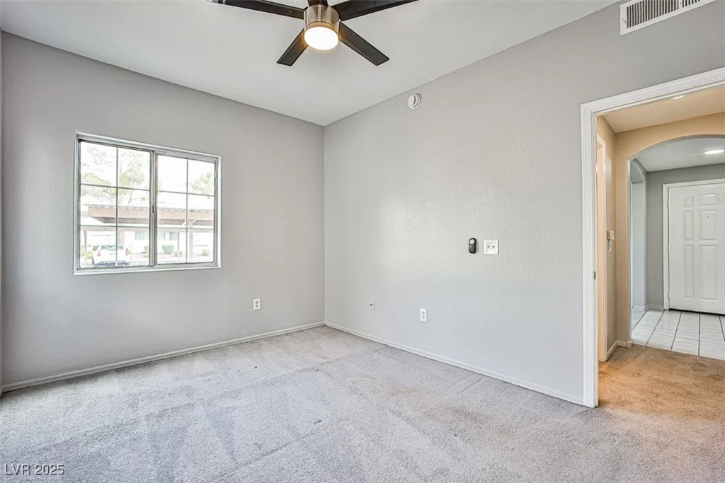 7400 Flamingo, Las Vegas, NV 89147
