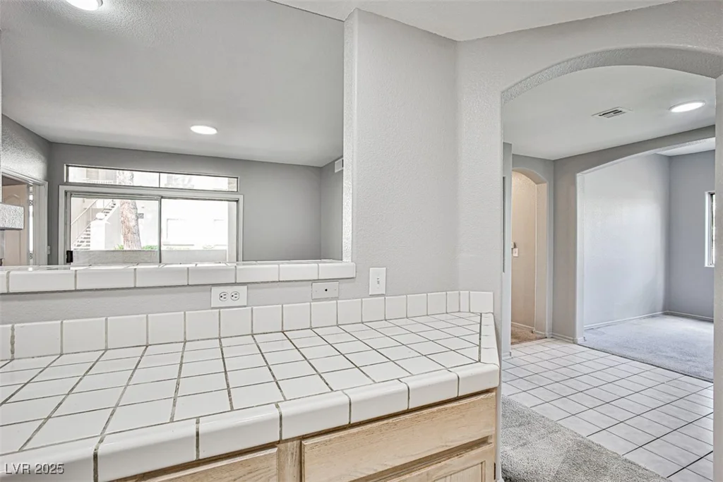 7400 Flamingo, Las Vegas, NV 89147