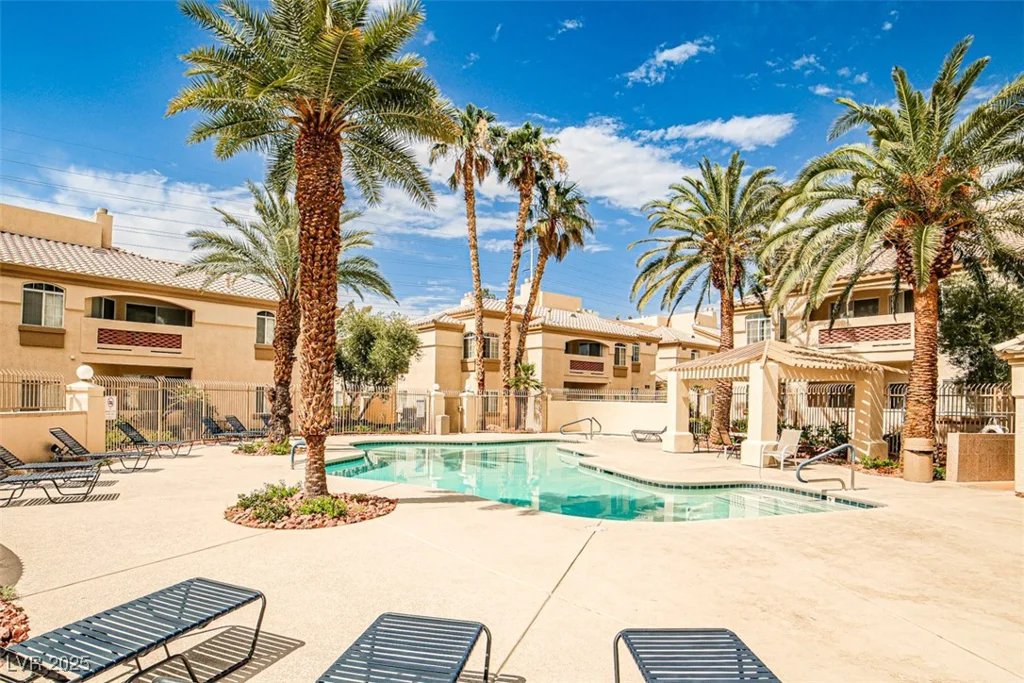 7400 Flamingo, Las Vegas, NV 89147