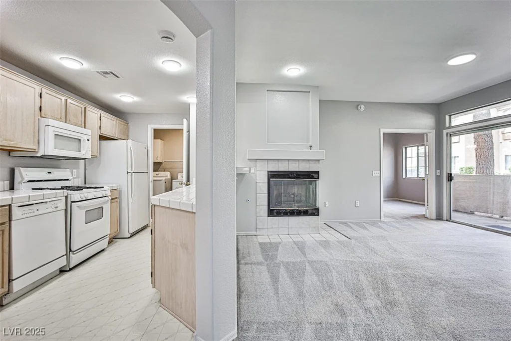 7400 Flamingo, Las Vegas, NV 89147
