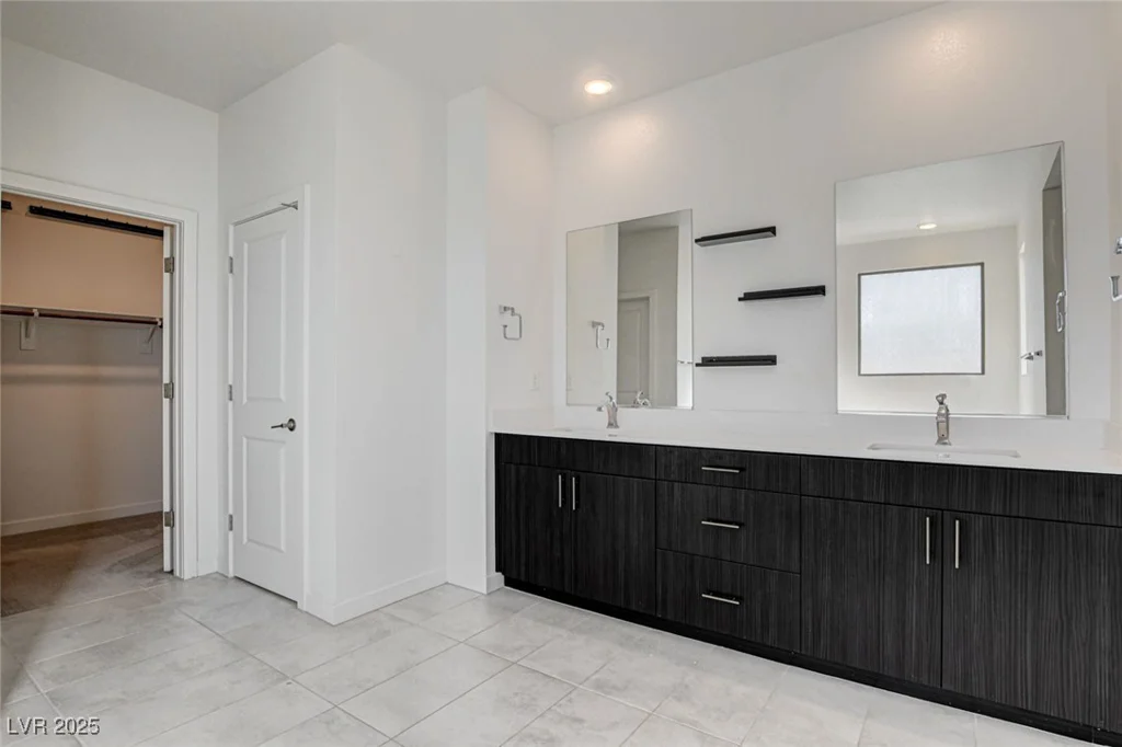 532 Monarch Ridge, North Las Vegas, NV 89084