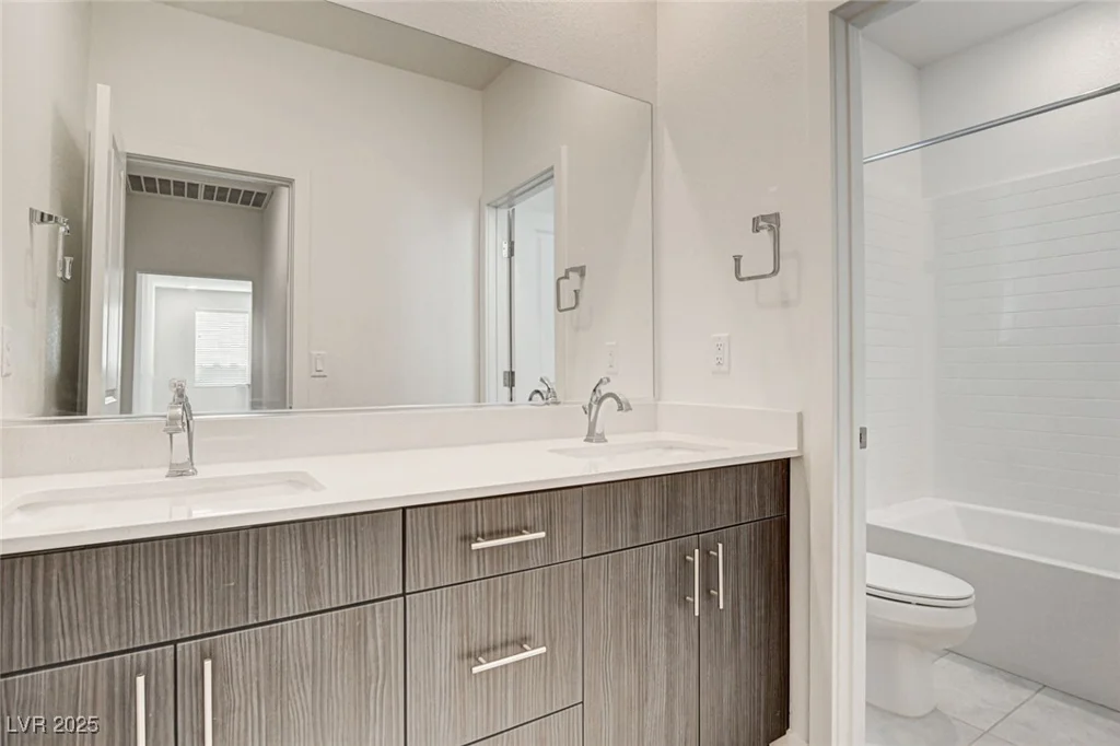 532 Monarch Ridge, North Las Vegas, NV 89084