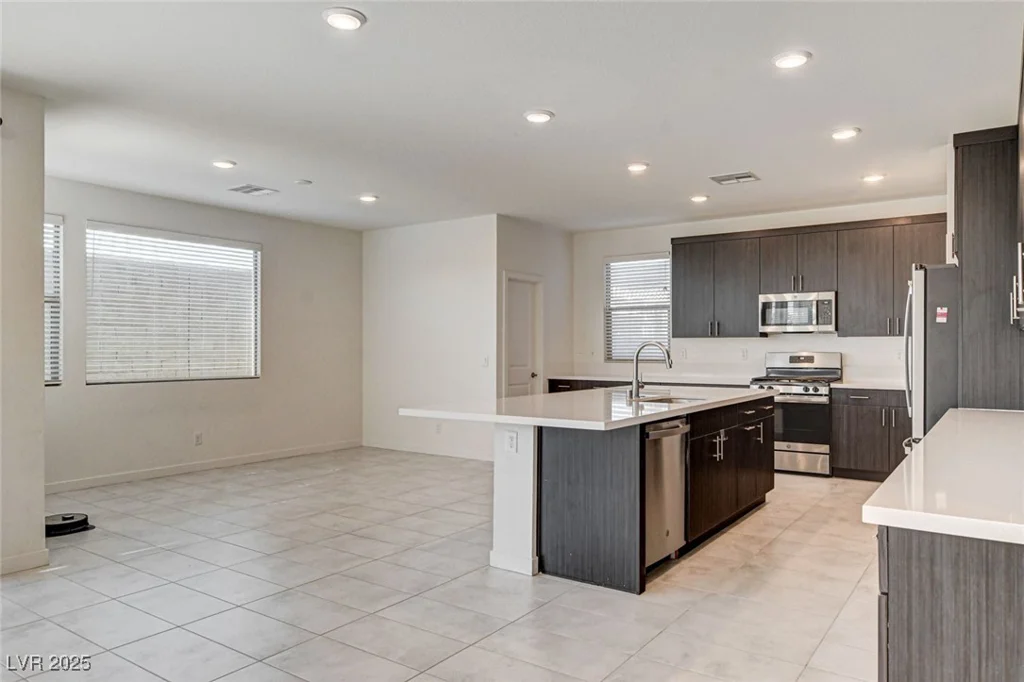 532 Monarch Ridge, North Las Vegas, NV 89084