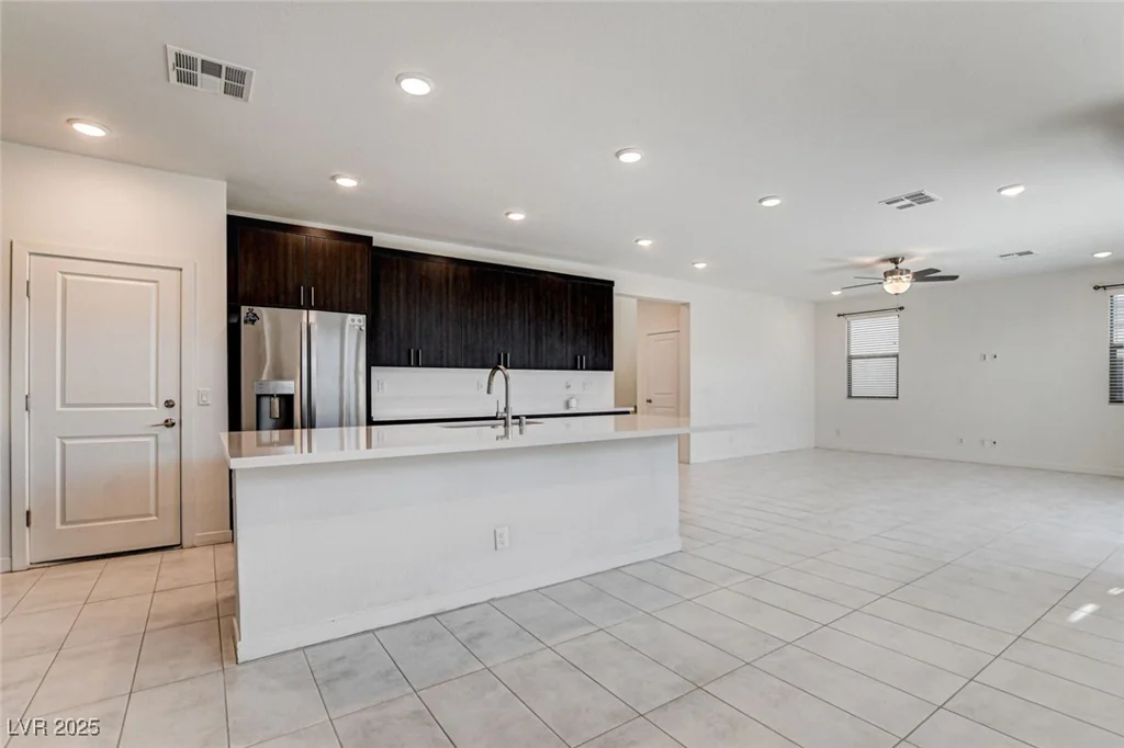 532 Monarch Ridge, North Las Vegas, NV 89084