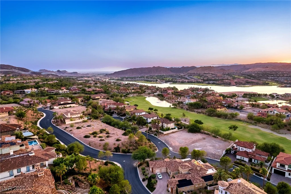 12 Via Modena, Henderson, NV 89011
