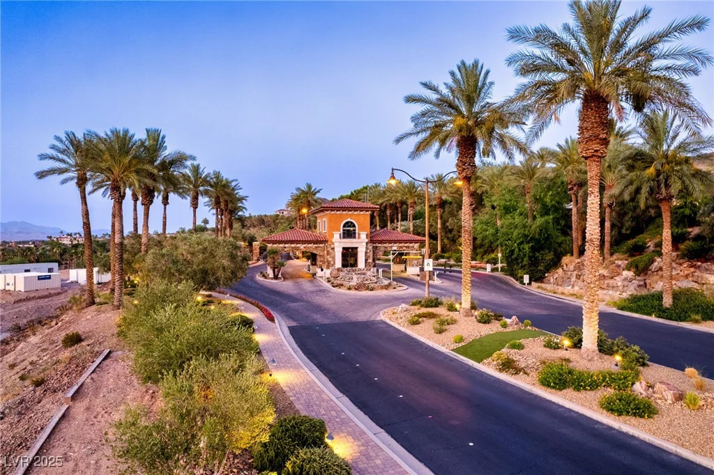 12 Via Modena, Henderson, NV 89011