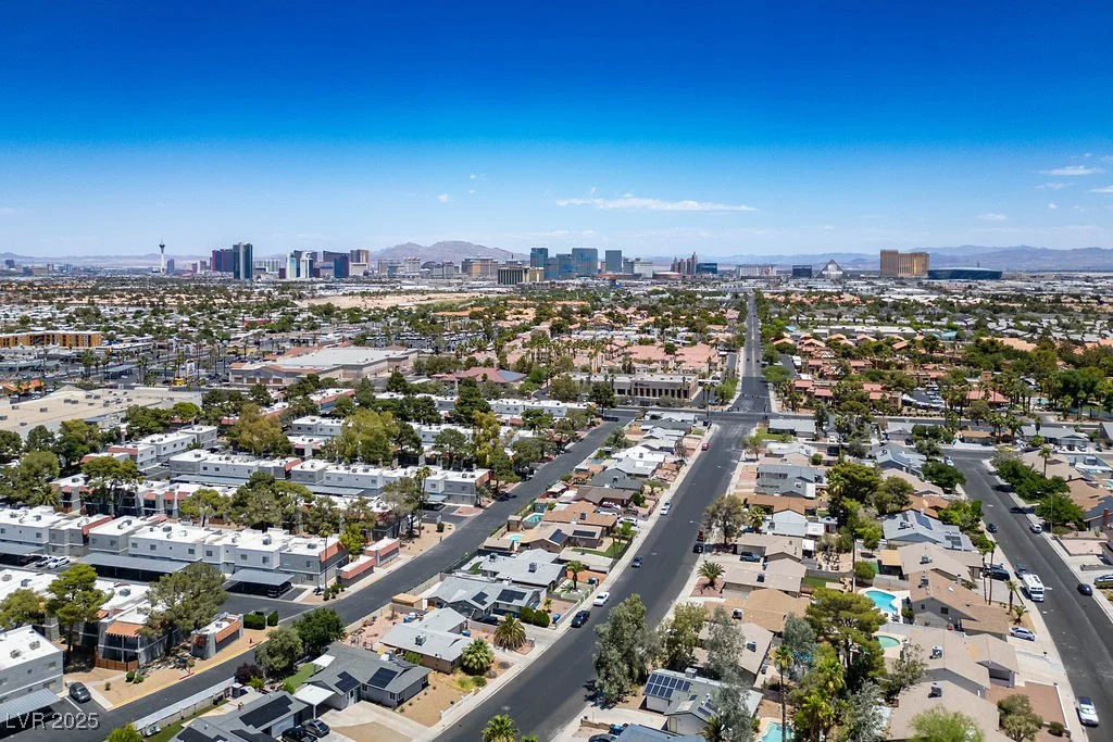 6236 Foothill, Las Vegas, NV 89118