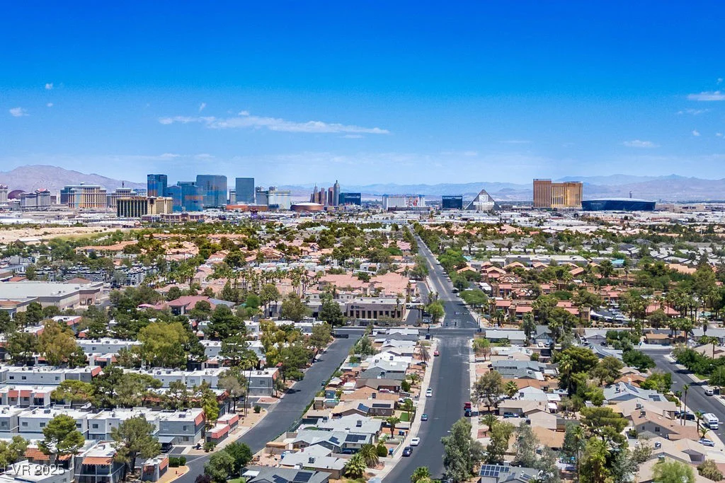 6236 Foothill, Las Vegas, NV 89118