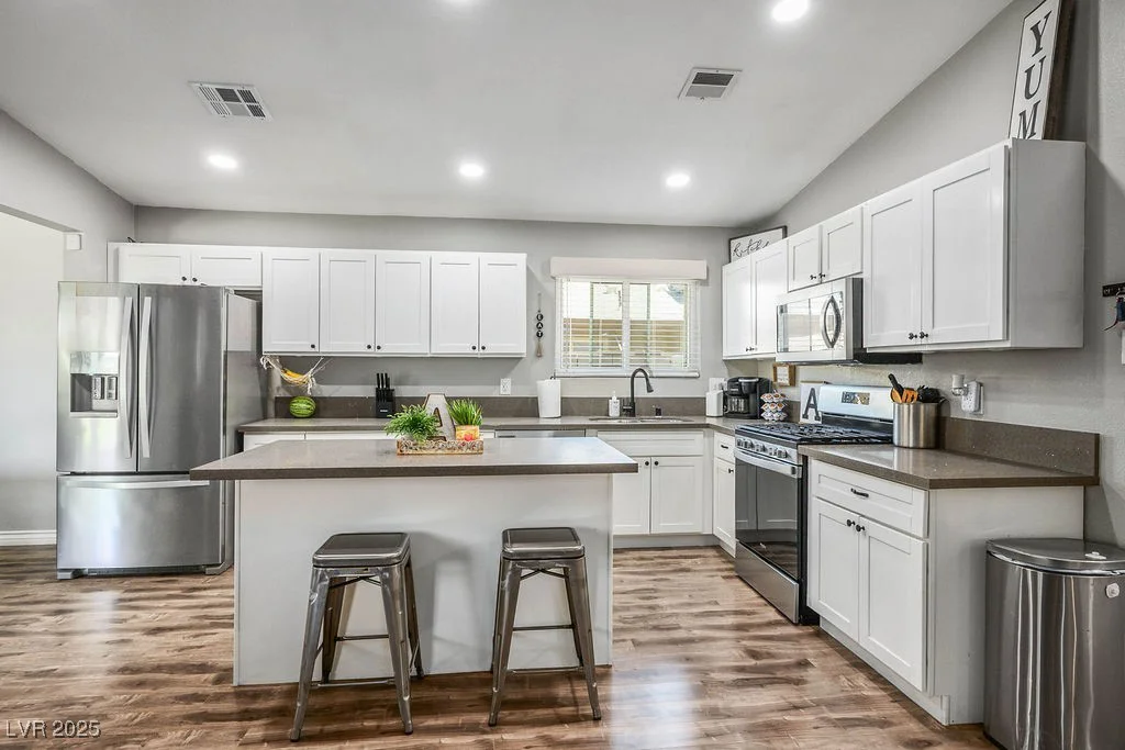 6236 Foothill, Las Vegas, NV 89118
