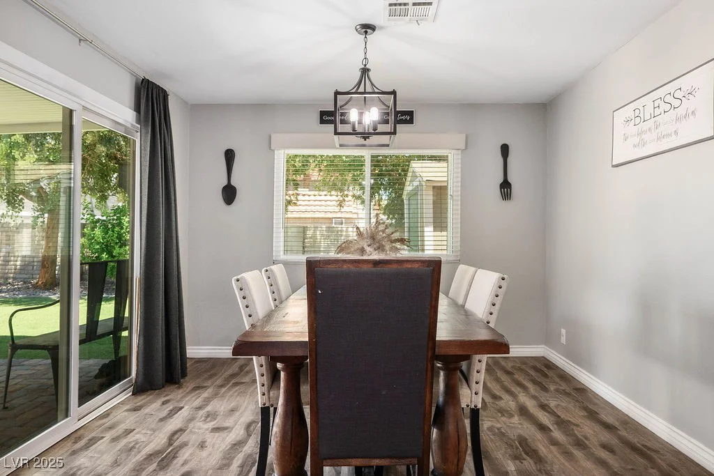 6236 Foothill, Las Vegas, NV 89118