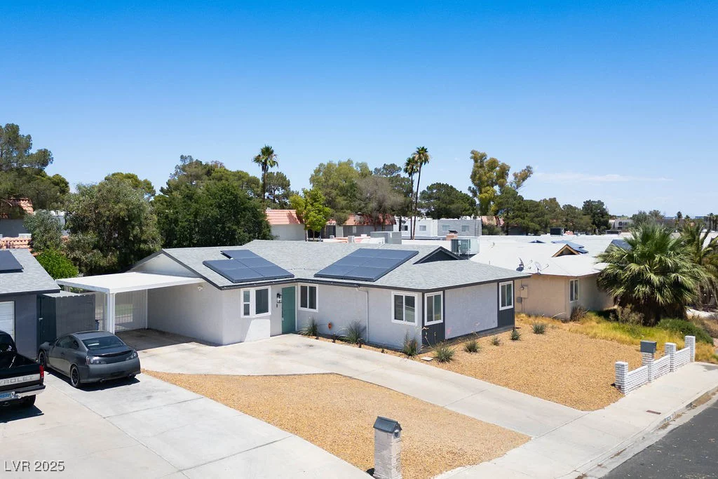 6236 Foothill, Las Vegas, NV 89118