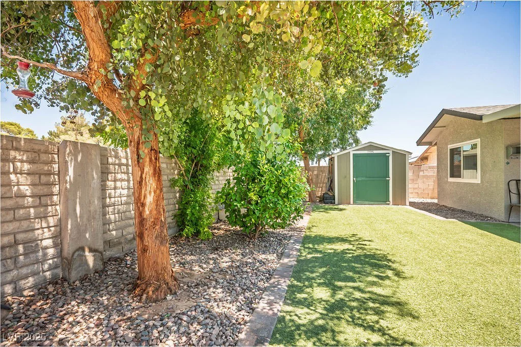 6236 Foothill, Las Vegas, NV 89118