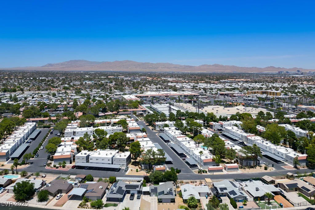 6236 Foothill, Las Vegas, NV 89118
