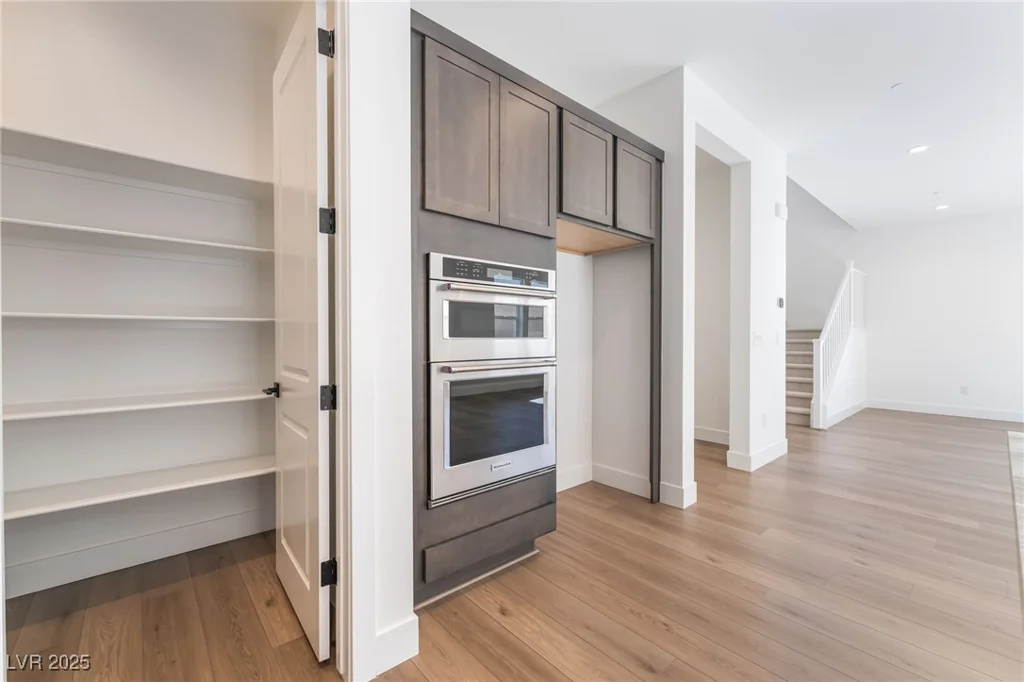 10357 Scalata, Las Vegas, NV 89166