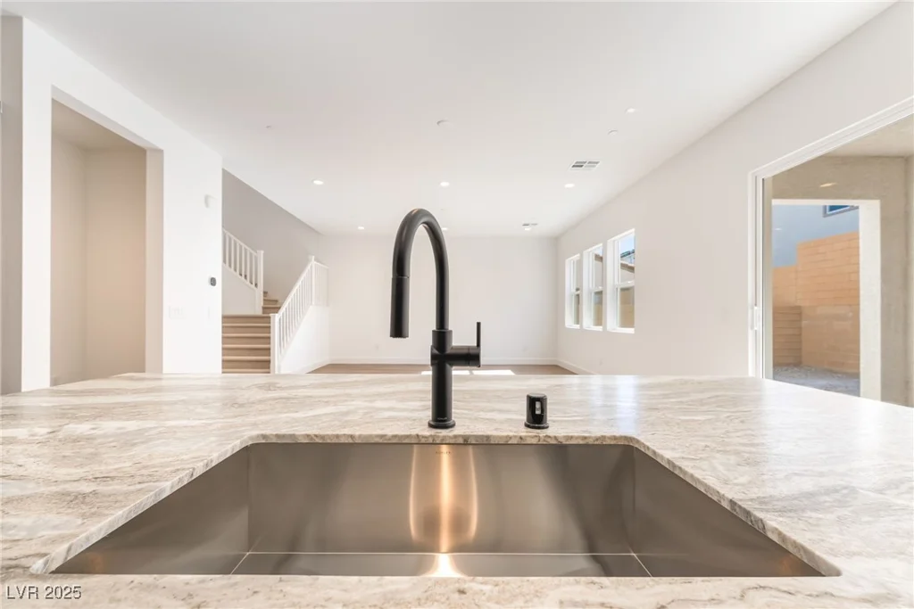 10357 Scalata, Las Vegas, NV 89166