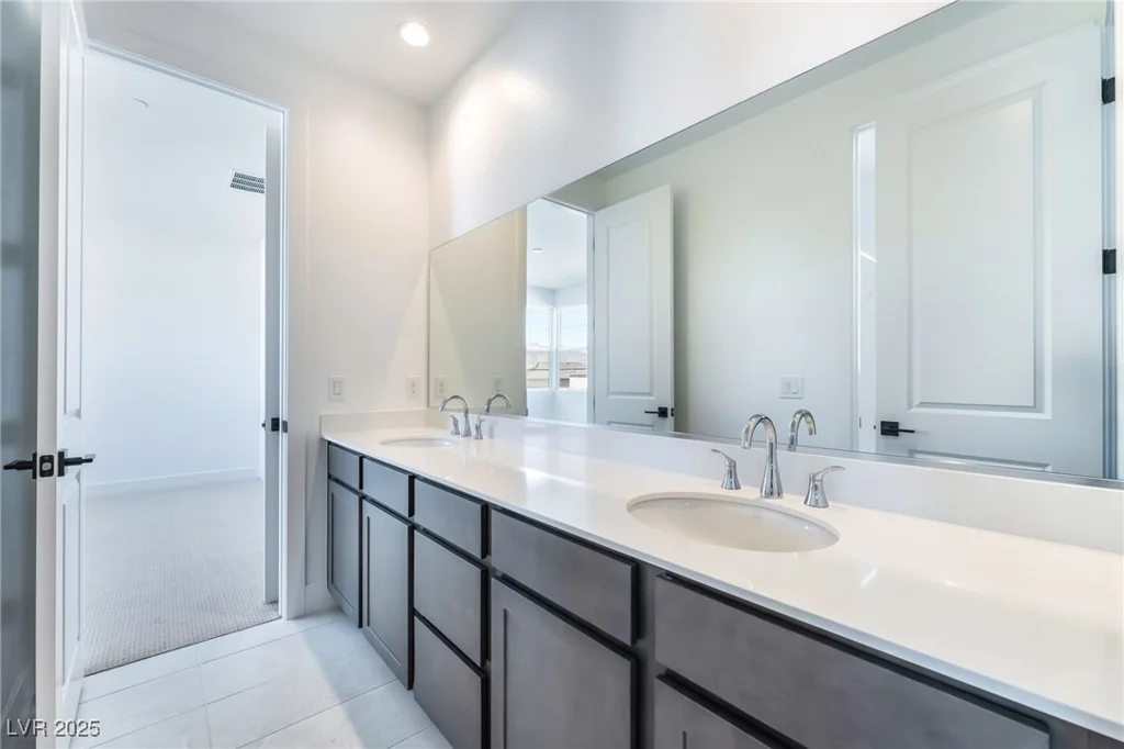 10357 Scalata, Las Vegas, NV 89166