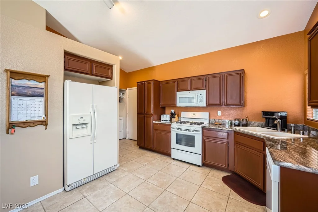 2429 Seymour, North Las Vegas, NV 89031