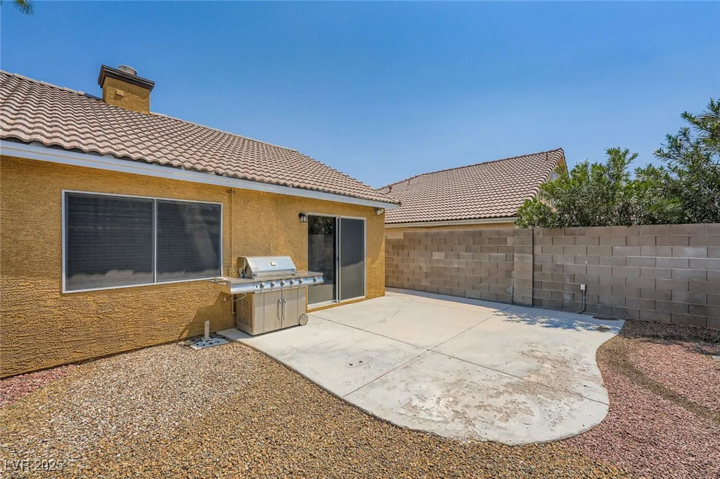 2429 Seymour, North Las Vegas, NV 89031