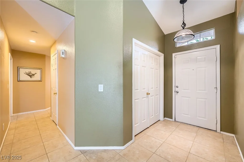 2429 Seymour, North Las Vegas, NV 89031