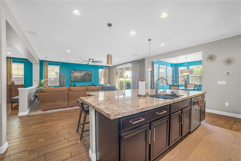 2154 Tortona, Henderson, NV 89044