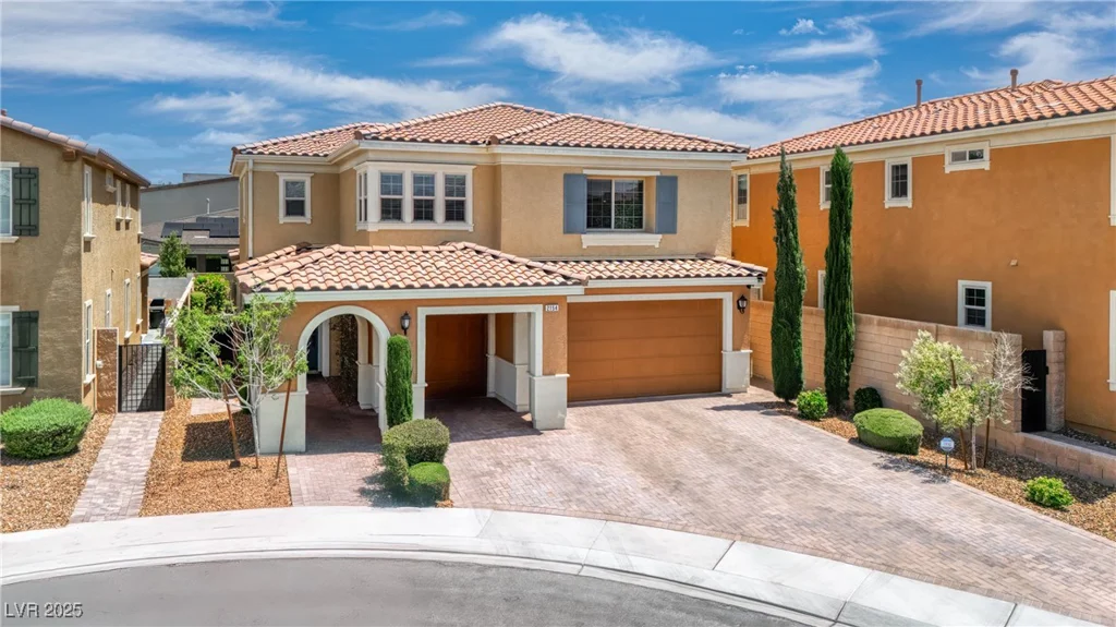 2154 Tortona, Henderson, NV 89044