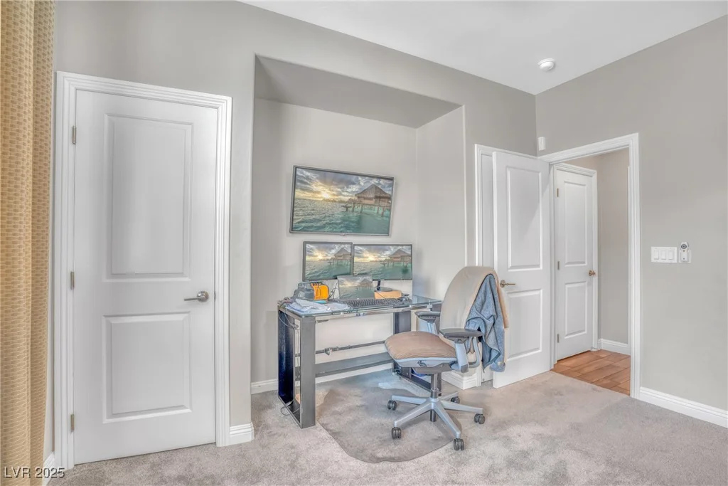 2154 Tortona, Henderson, NV 89044