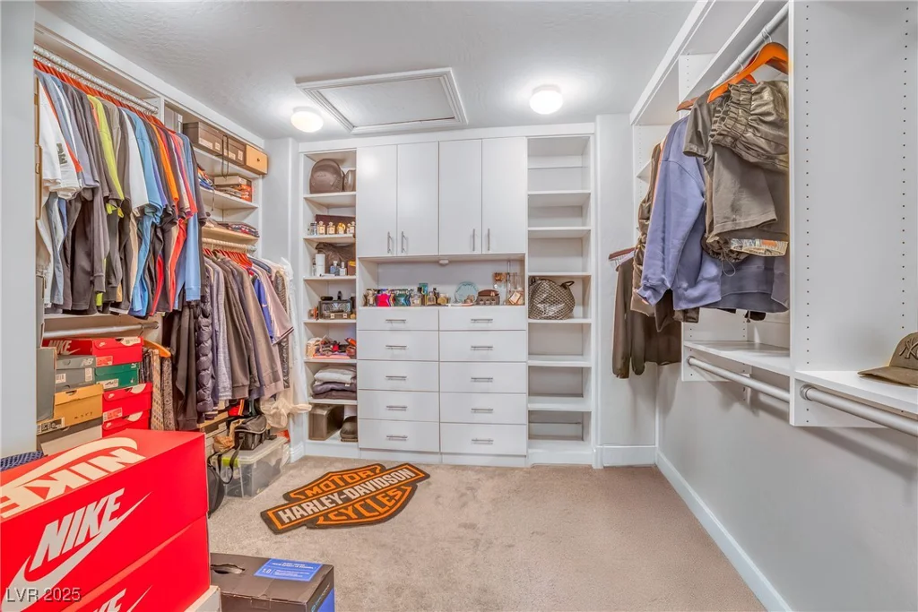 2154 Tortona, Henderson, NV 89044
