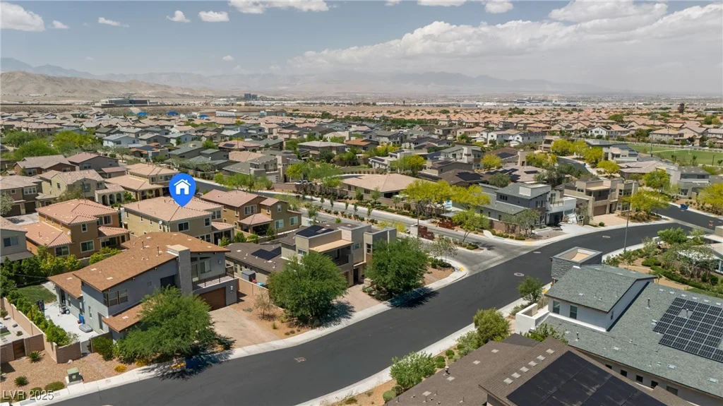 2154 Tortona, Henderson, NV 89044