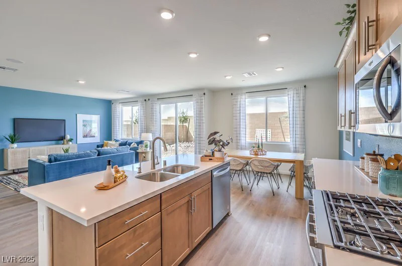 1194 Dre Harbor, North Las Vegas, NV 89084