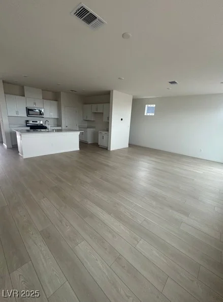 6604 Bowery, Las Vegas, NV 89148