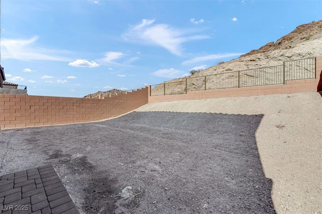 58 Via Montoro, Henderson, NV 89015