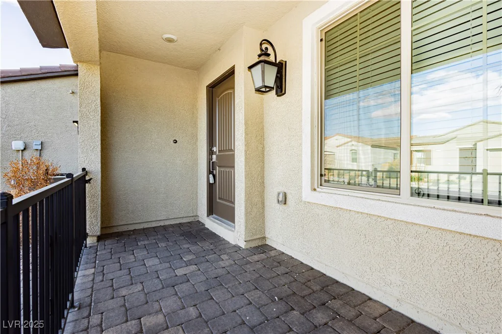675 Omaggio, Henderson, NV 89011
