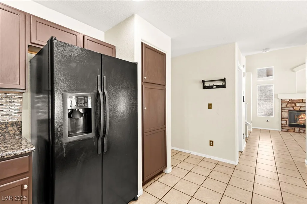 6044 Seneca Springs, Las Vegas, NV 89130