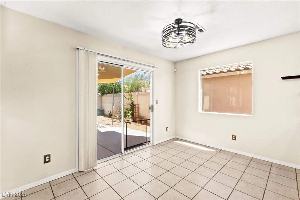 6044 Seneca Springs, Las Vegas, NV 89130