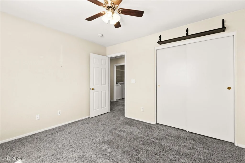 6044 Seneca Springs, Las Vegas, NV 89130