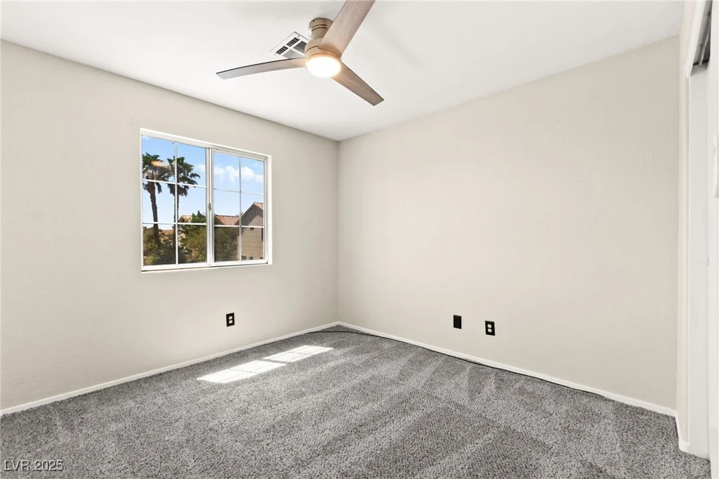 6044 Seneca Springs, Las Vegas, NV 89130