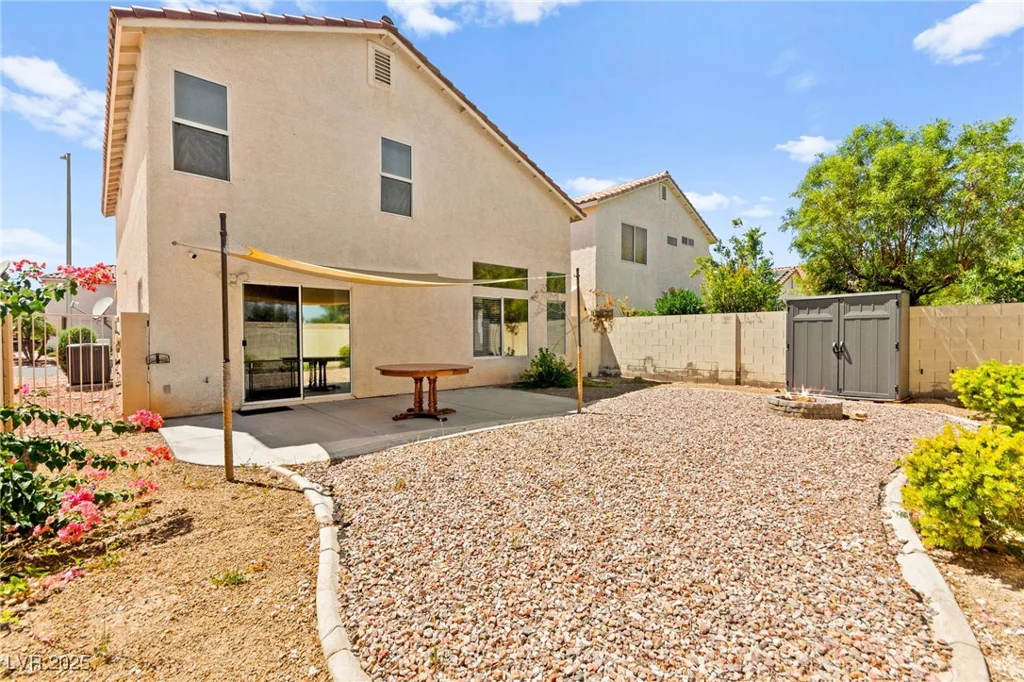 6044 Seneca Springs, Las Vegas, NV 89130