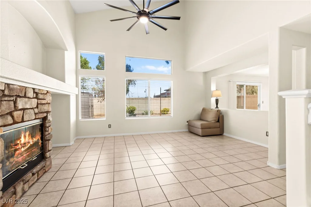6044 Seneca Springs, Las Vegas, NV 89130