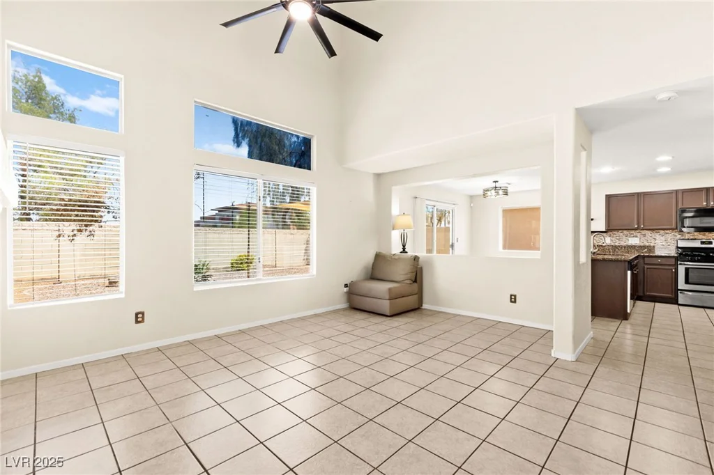 6044 Seneca Springs, Las Vegas, NV 89130
