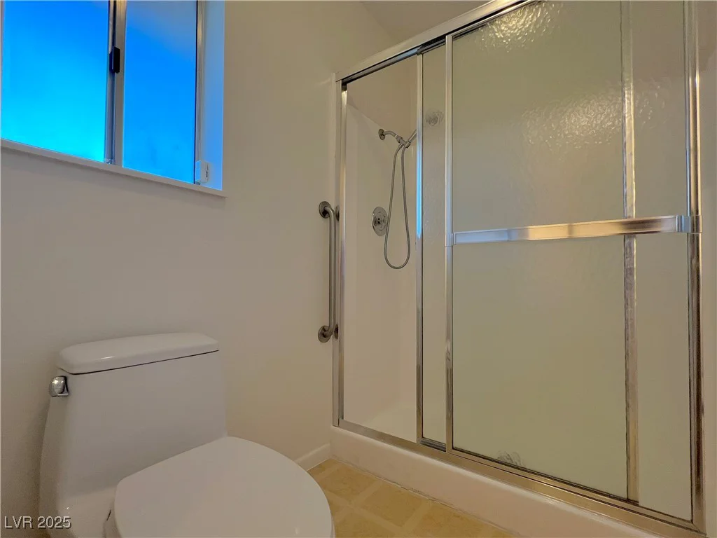 304 Broxton, Las Vegas, NV 89107