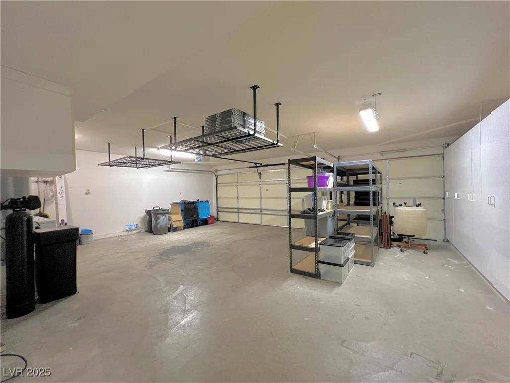 304 Broxton, Las Vegas, NV 89107