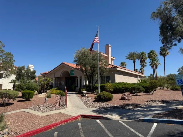 7905 Ryandale, Las Vegas, NV 89145